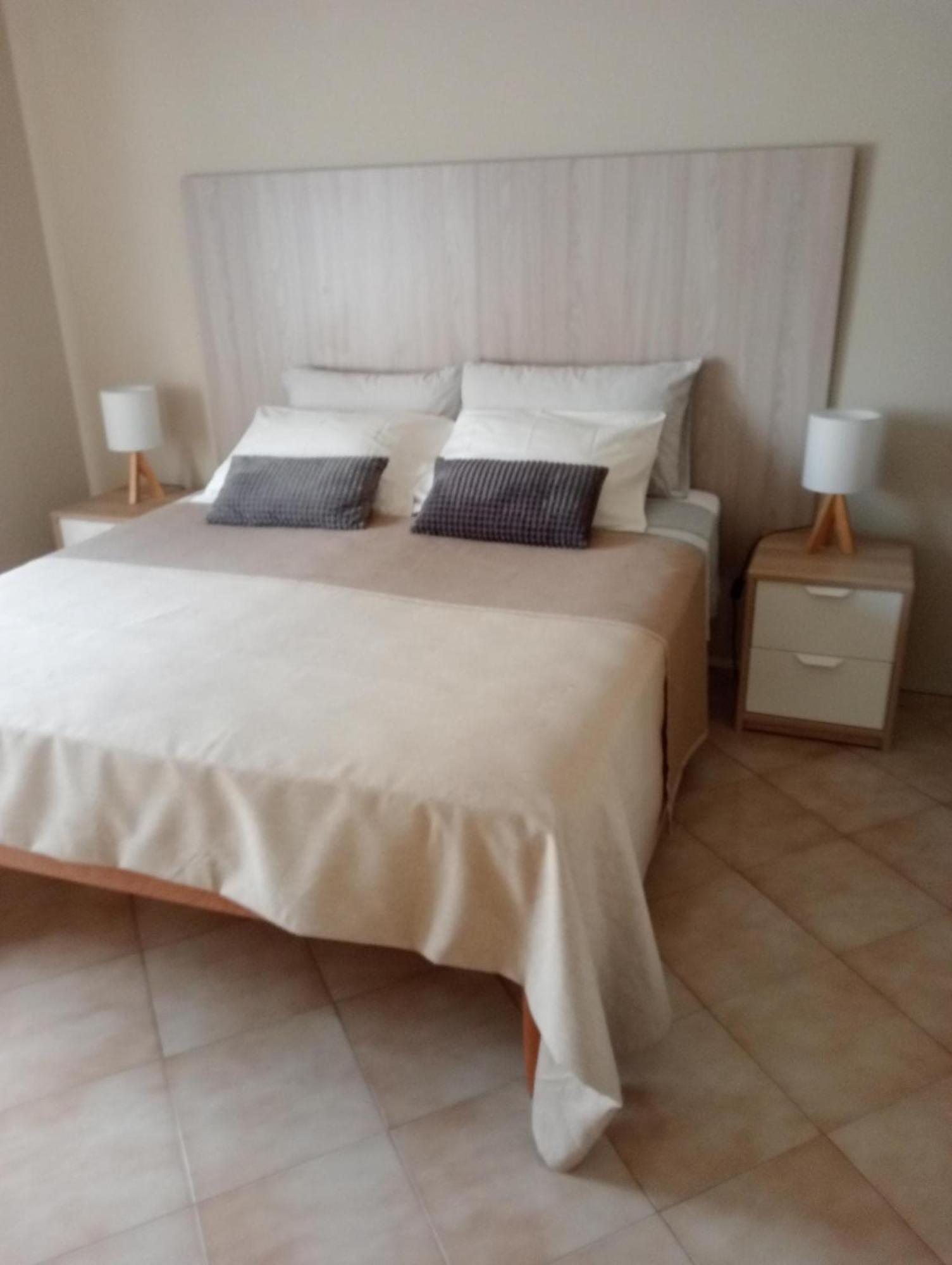 Bed And Breakfast Nikari Foligno Extérieur photo